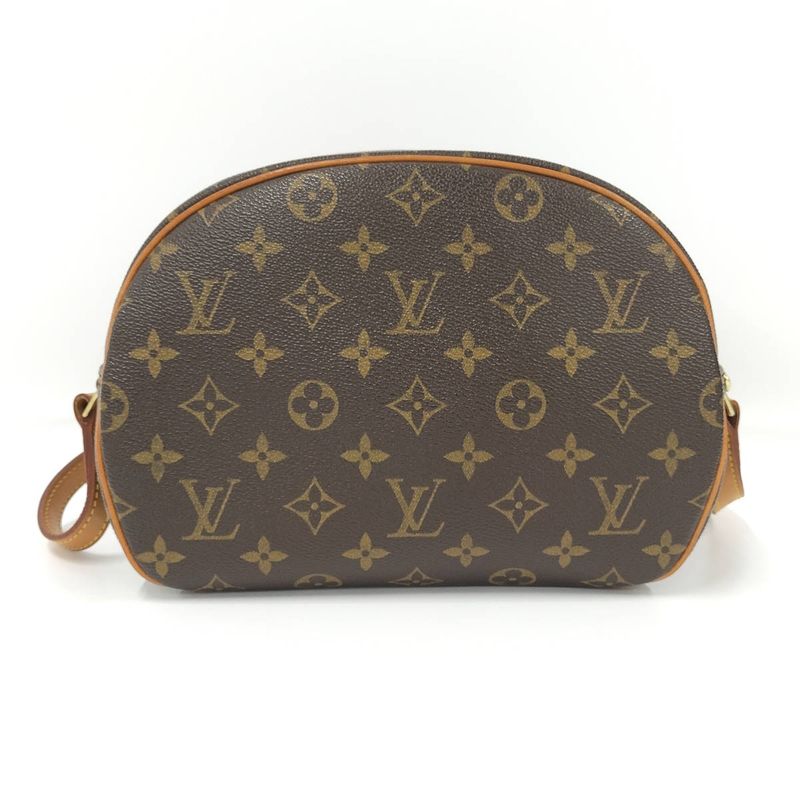Louis Vuitton Blois Shoulder Bag Monogram — view 2