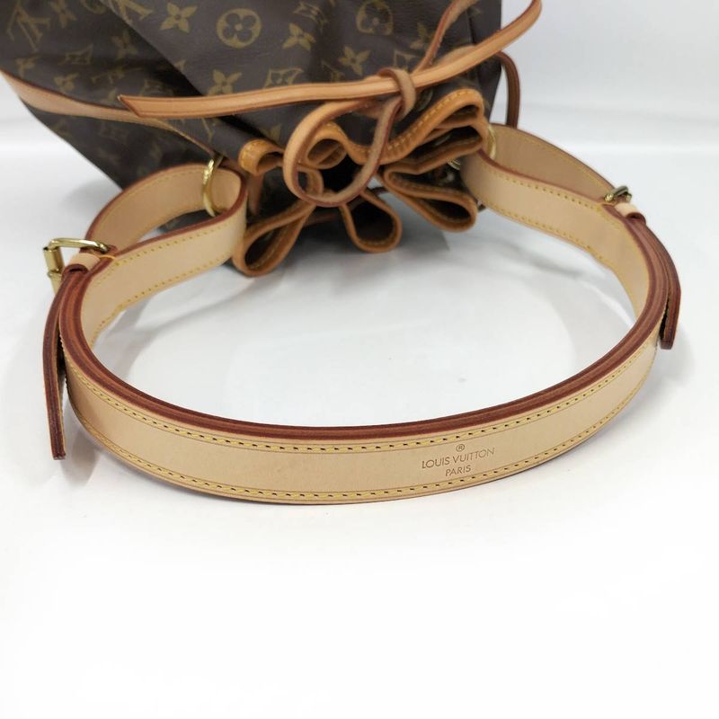 Louis Vuitton Petite Noe Monogram — view 4