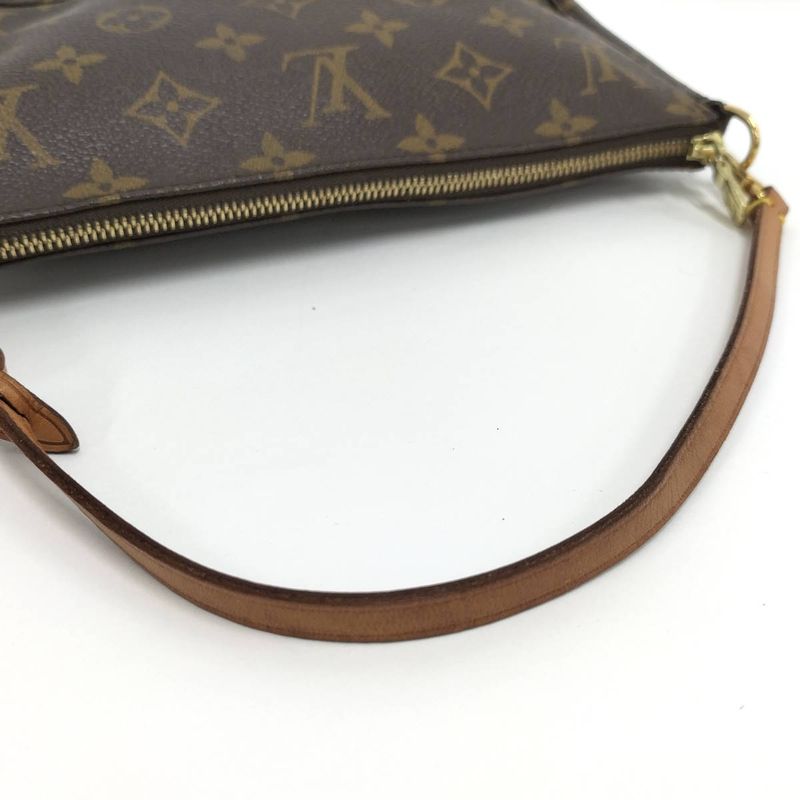 Louis Vuitton Pochette Accessoire Pouch Monogram — view 6
