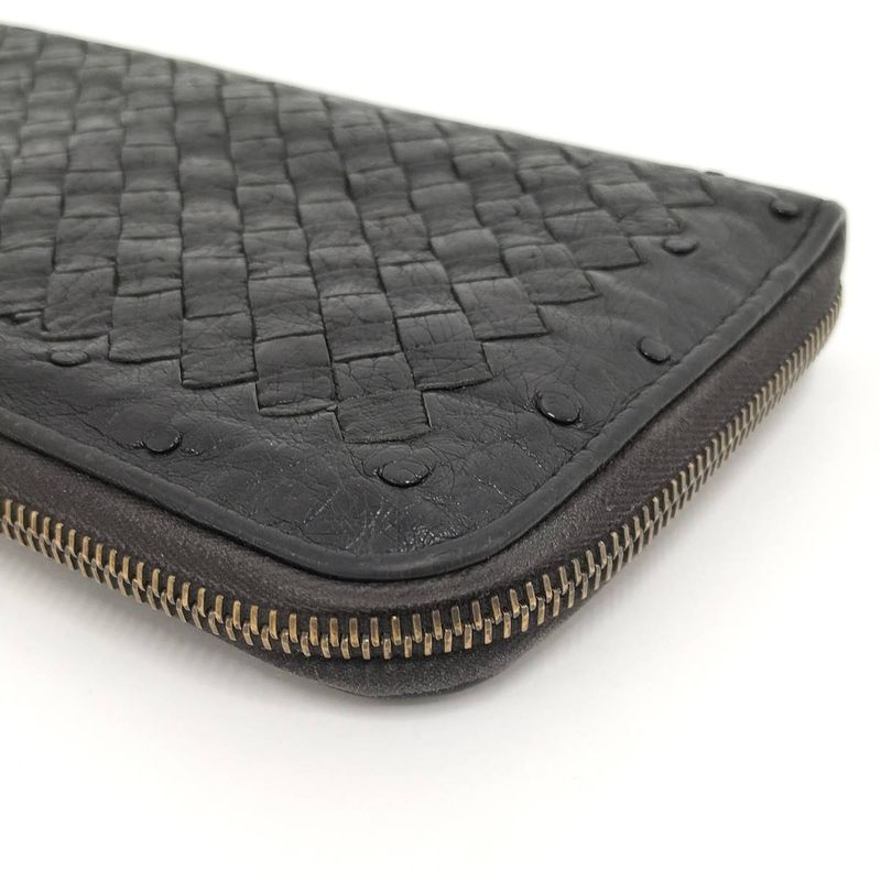 Bottega Veneta Round Zipper Long Wallet Intrecciato Leather Black — view 4