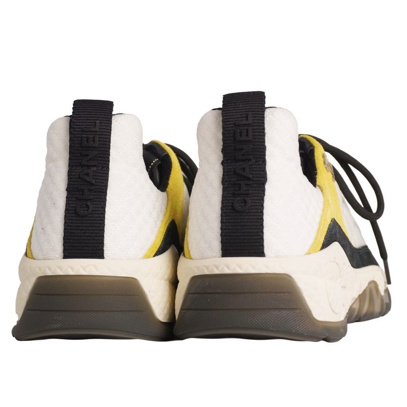 Chanel Sneakers low Cut Coco Mark — view 5