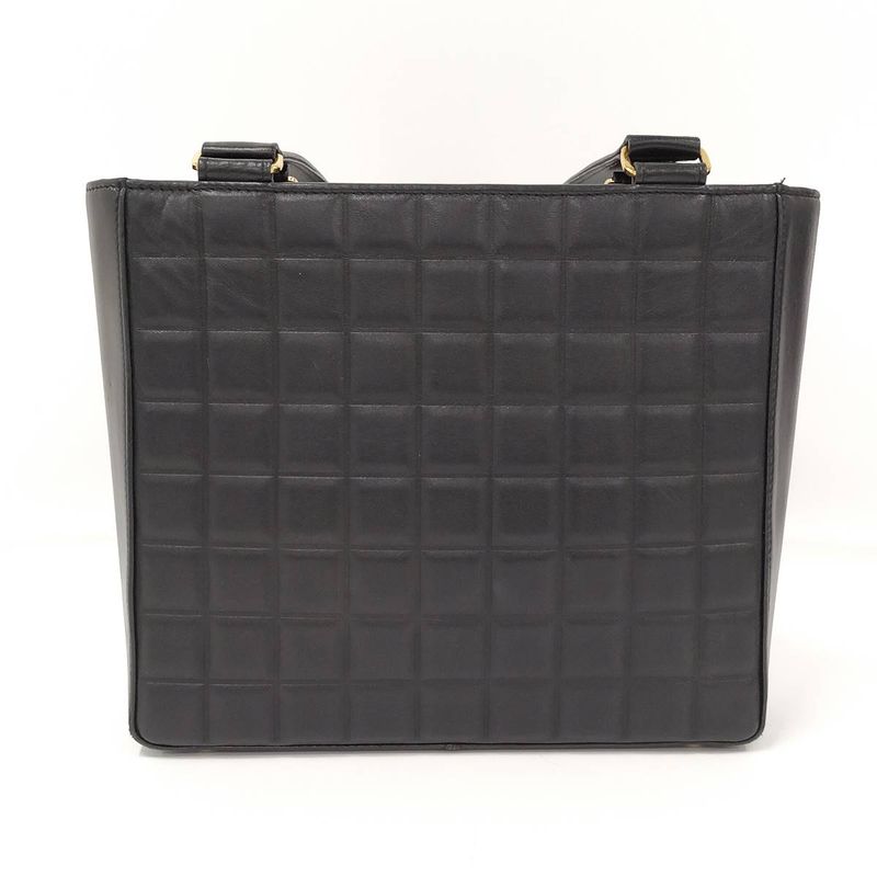 Chanel Tote Bag Chocobar Leather Black — view 2