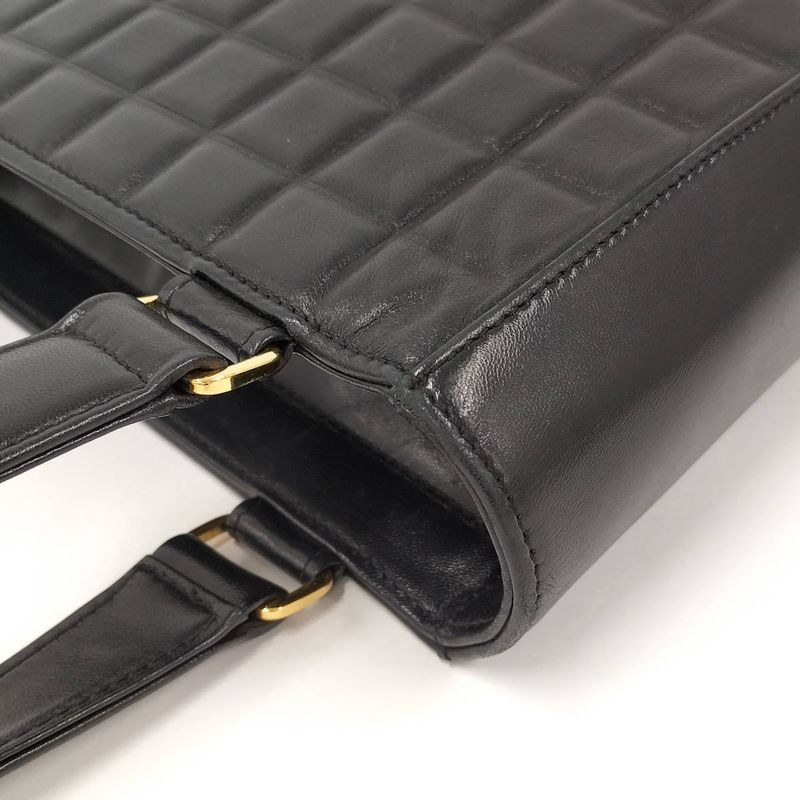 Chanel Tote Bag Chocobar Leather Black — view 5