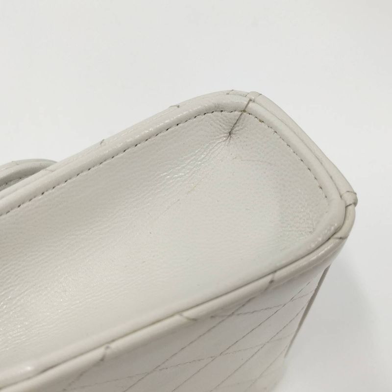 Chanel Pearl Chain Clutch Shoulder Bag Quilted Leather White — view 6