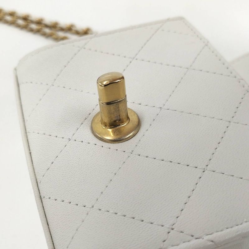 Chanel Pearl Chain Clutch Shoulder Bag Quilted Leather White — view 7