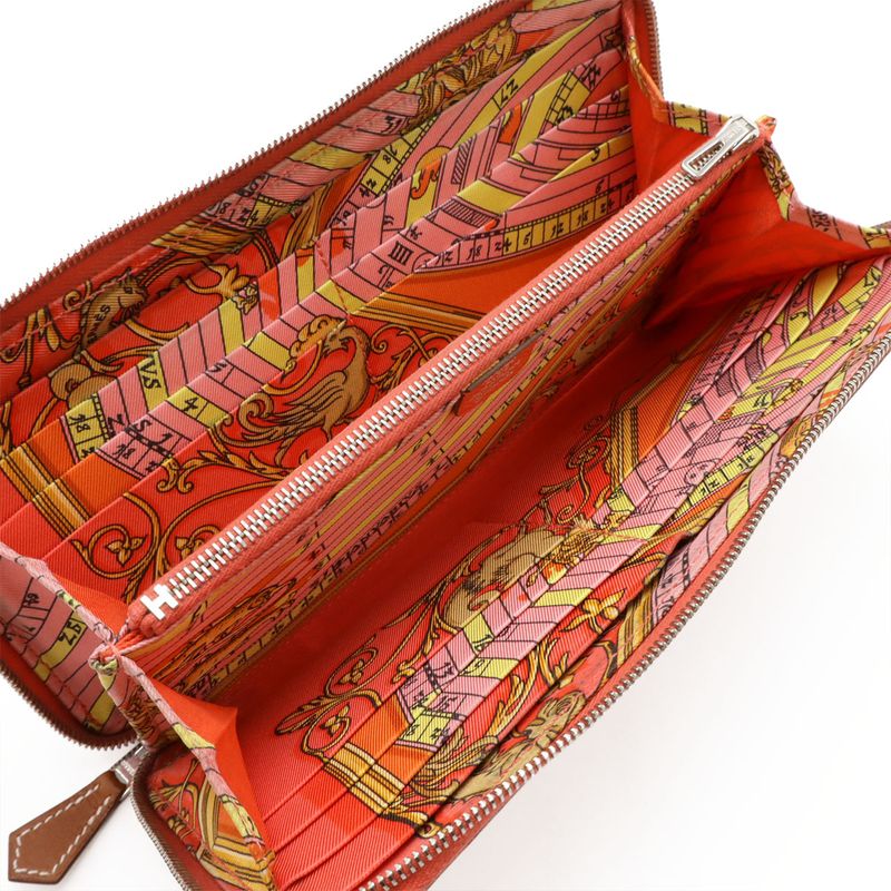 Hermes Azap Long Silk Inn Round Zipper Wallet Vaux-Epson Leather Rose — view 5