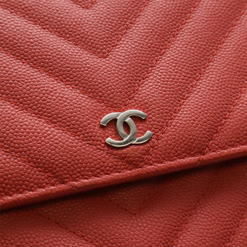 Chanel V-Stitched Chevron Chain Wallet Shoulder Bag Pochette Caviar Leather — view 4
