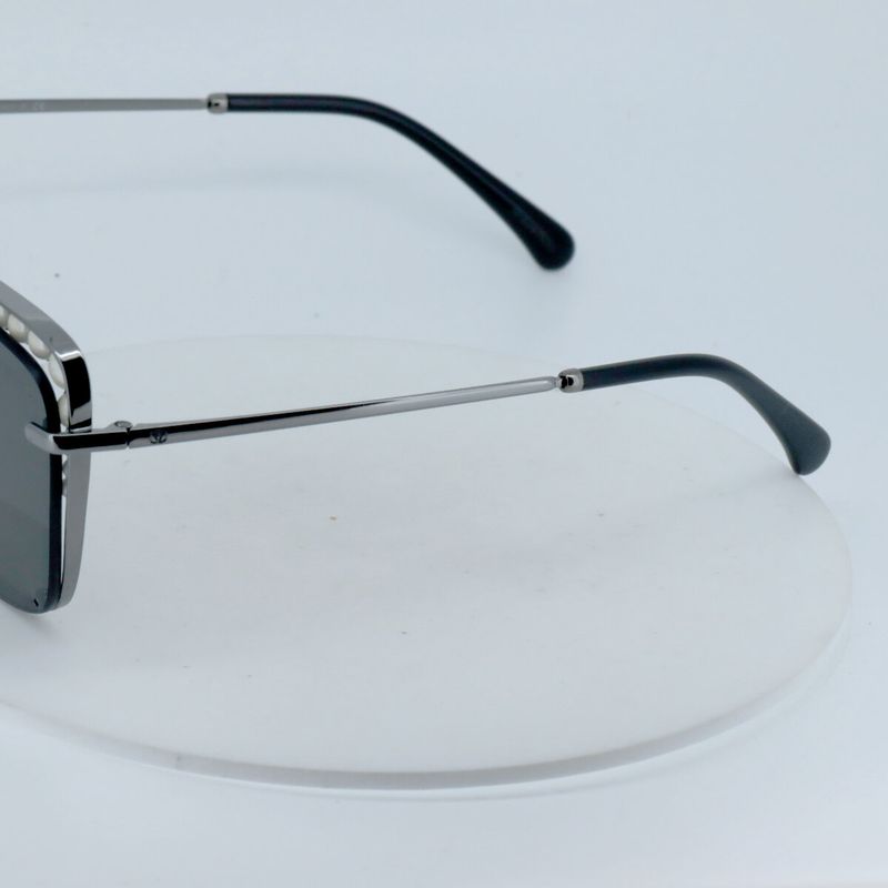 Chanel Sunglasses 4235-h 5716' Black — view 3