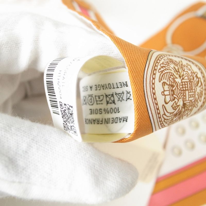 Hermes S 21 Silk 100% Cles Roux Coraille Grand Tralala — view 6
