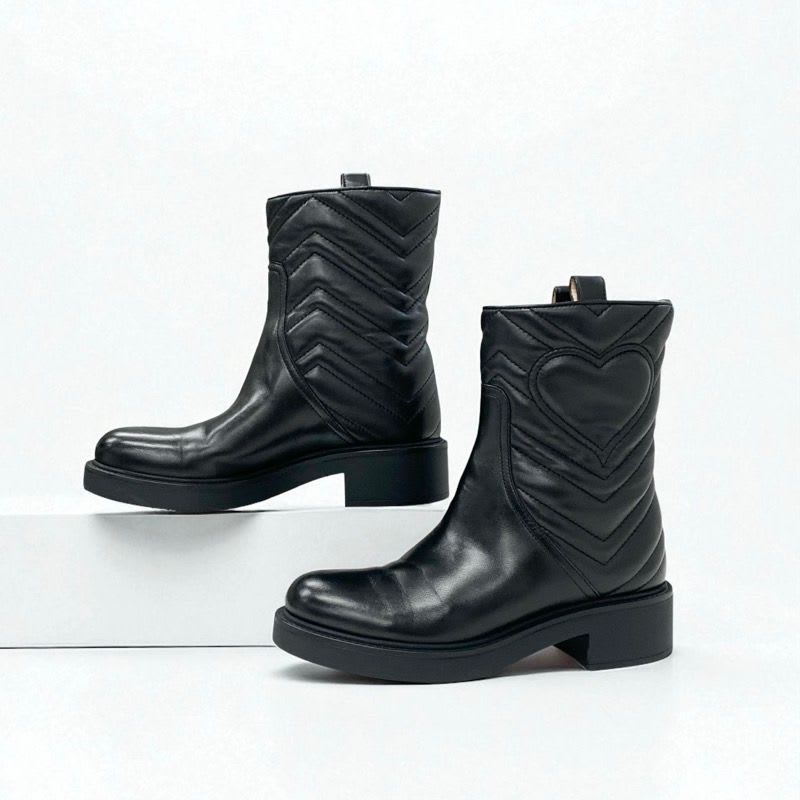 Gucci Boots Short Shoes Leather Black Double G Heart Quilting — view 4