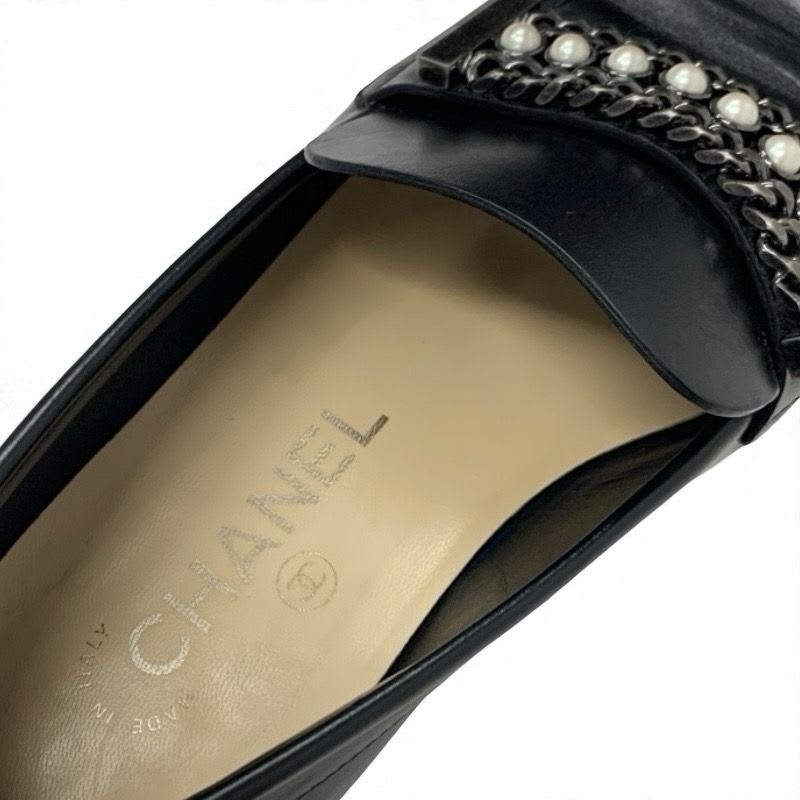 Chanel Loafer Leather Shoes Black Coco Mark Pearl Chain Flat — view 7