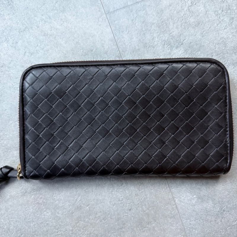 Bottega Veneta Round Zipper Long Wallet Intrecciato Dark Brown Leather Men — view 5
