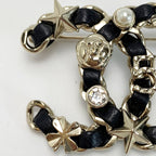 Chanel Coco Mark Rhinestone Faux Pearl Brooch B22 V Black Gold Leather — view 5