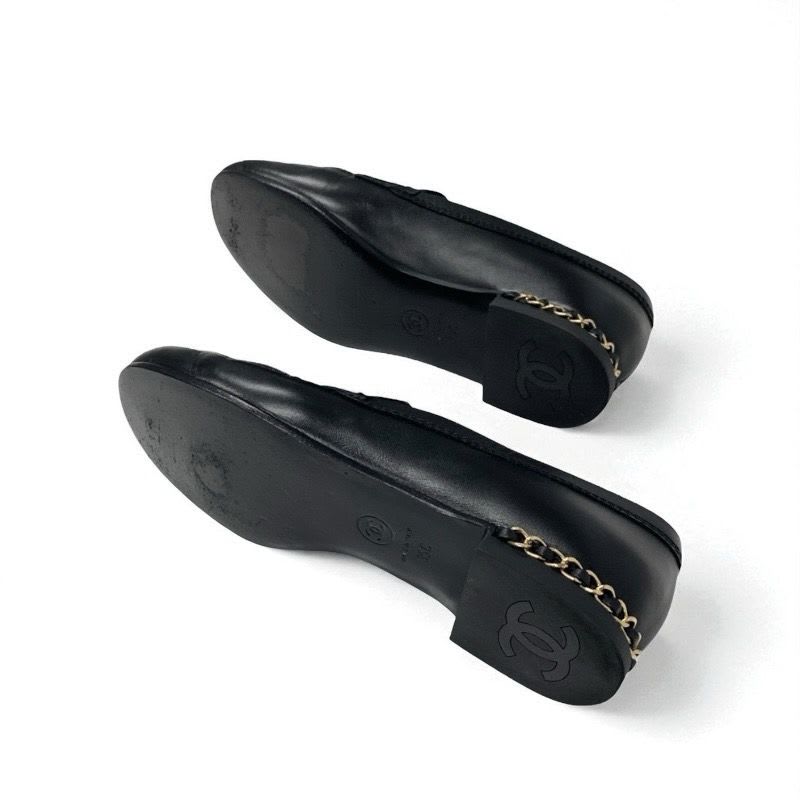 Chanel Loafer Leather Shoes Black Gold Coco Mark Chain Flat — view 6