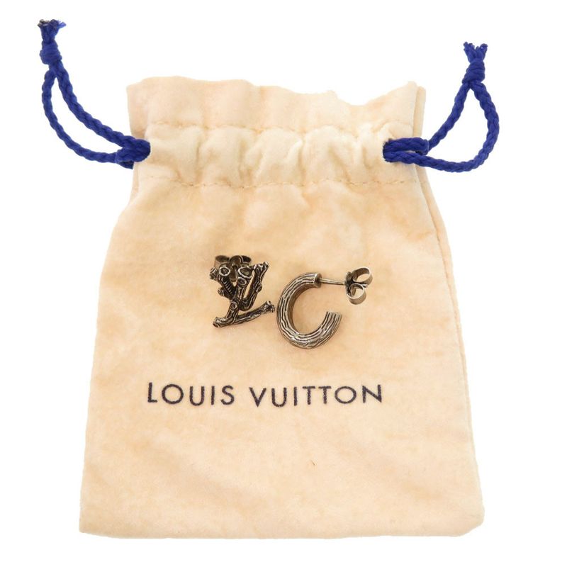 Louis Vuitton Bookle Wood Mp2783 Metal Silver Earrings 0667 — view 3