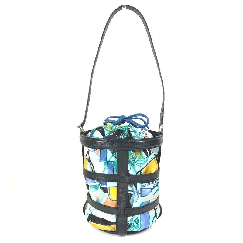 Hermes Shoulder Bag Musardine Leather Navy — view 2
