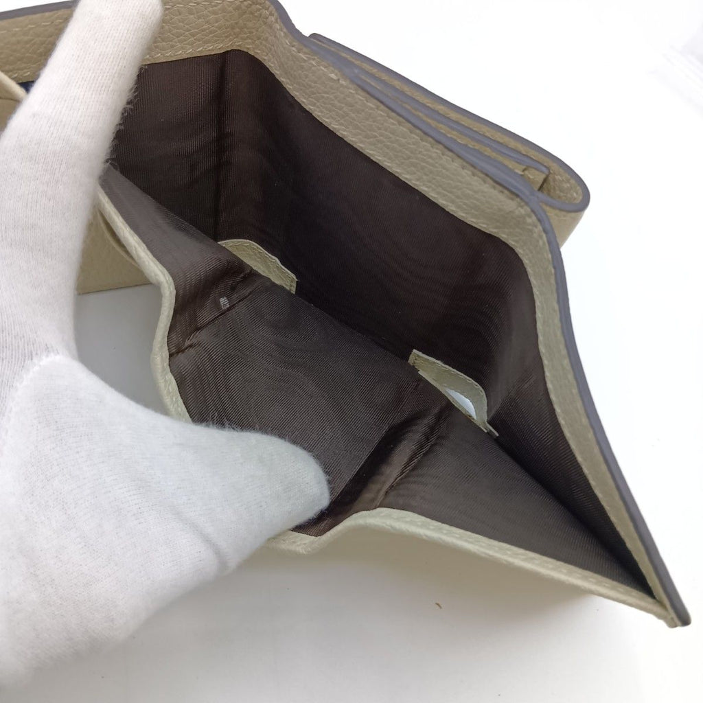 Gucci Embossed Logo Mini Wallet Trifold Ivory — view 5