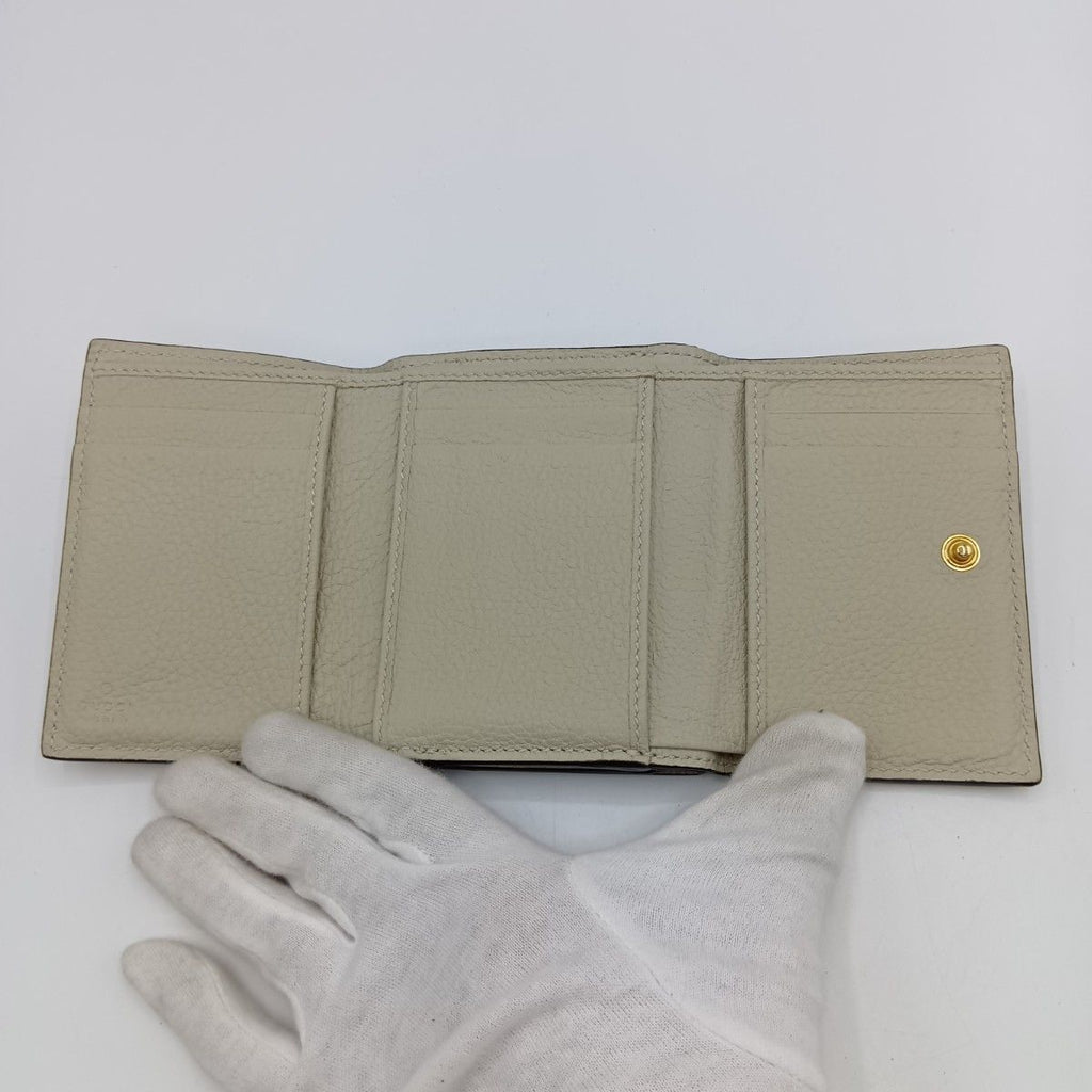 Gucci Embossed Logo Mini Wallet Trifold Ivory — view 4