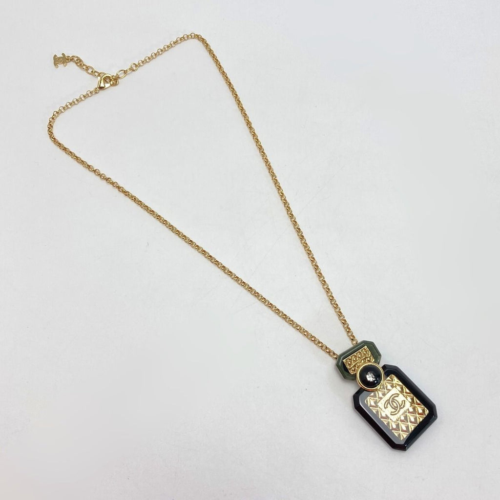 Chanel Coco Mark Perfume Bottle Motif Necklace B23 a Gold Black Resin GP — view 4