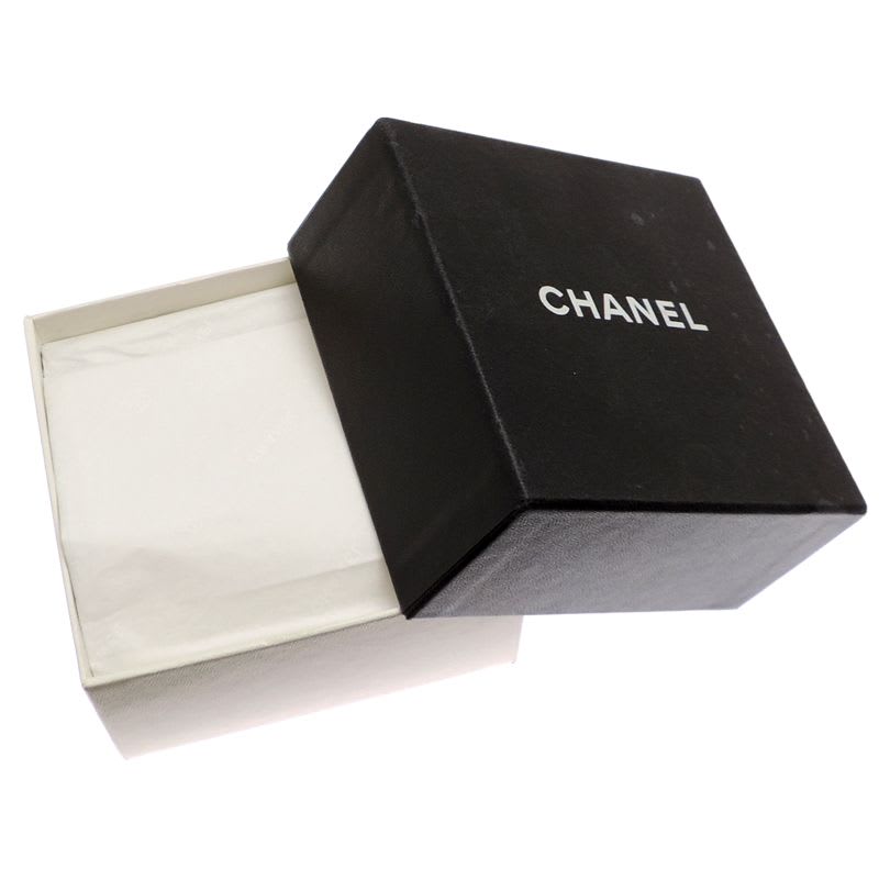 Chanel Coco Mark Medal Chain Belt — view 9