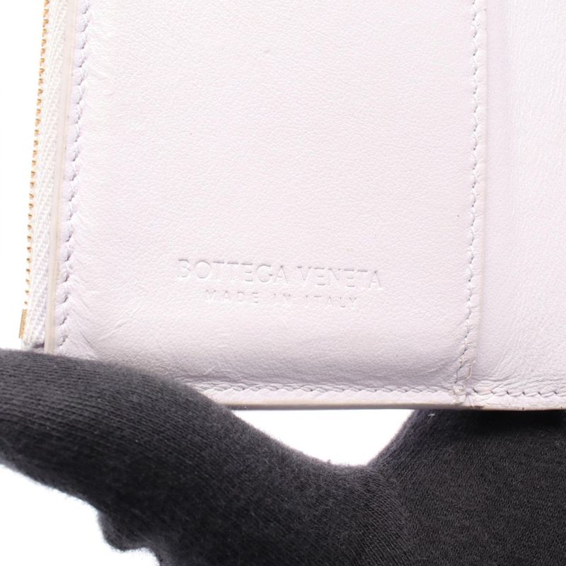 Bottega Veneta Cassette Maxi Intrecciato Small Trifold Flap Wallet Light — view 5