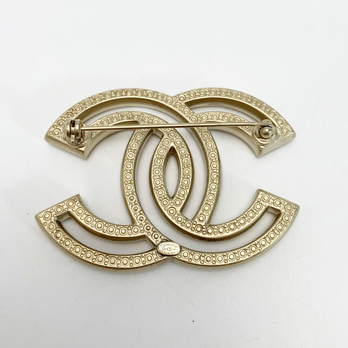 Chanel Coco Mark Brooch A20 V Gold Rhinestone — view 3