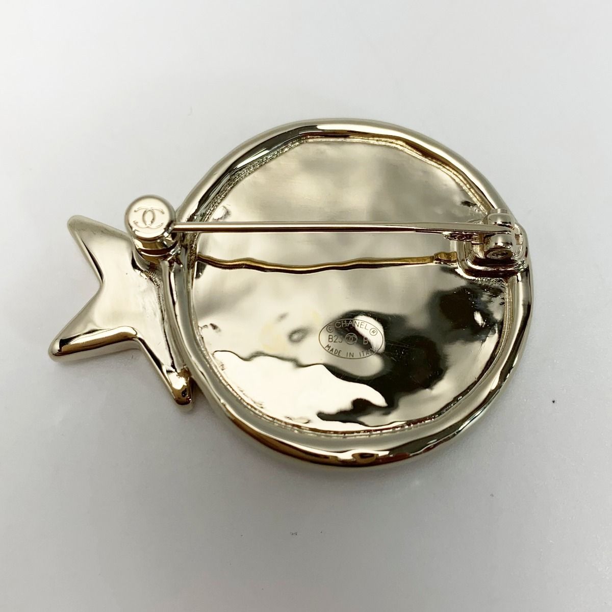 Chanel Star Coco Mark Brooch B23 B Gold Plated — view 3