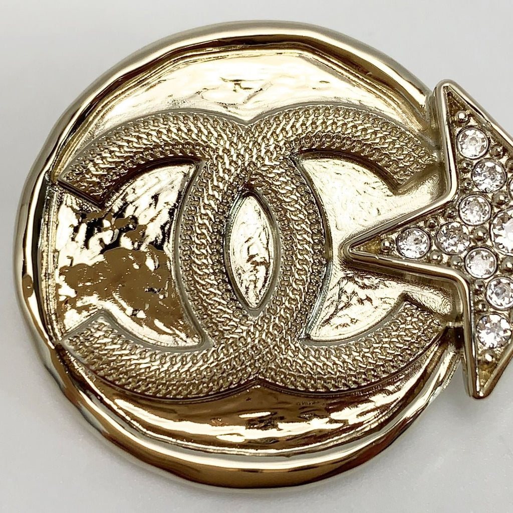 Chanel Star Coco Mark Brooch B23 B Gold Plated — view 5