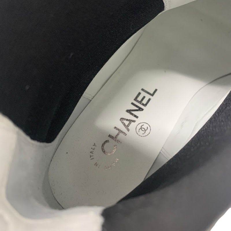 Chanel Boots Short Shoes Patent White Black Coco Mark Side Gore — view 7