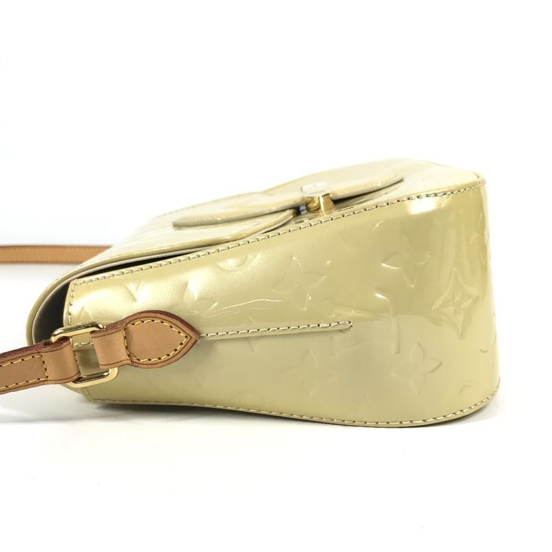 Louis Vuitton Shoulder Bag Bellflower PM Monogram Vernis — view 3