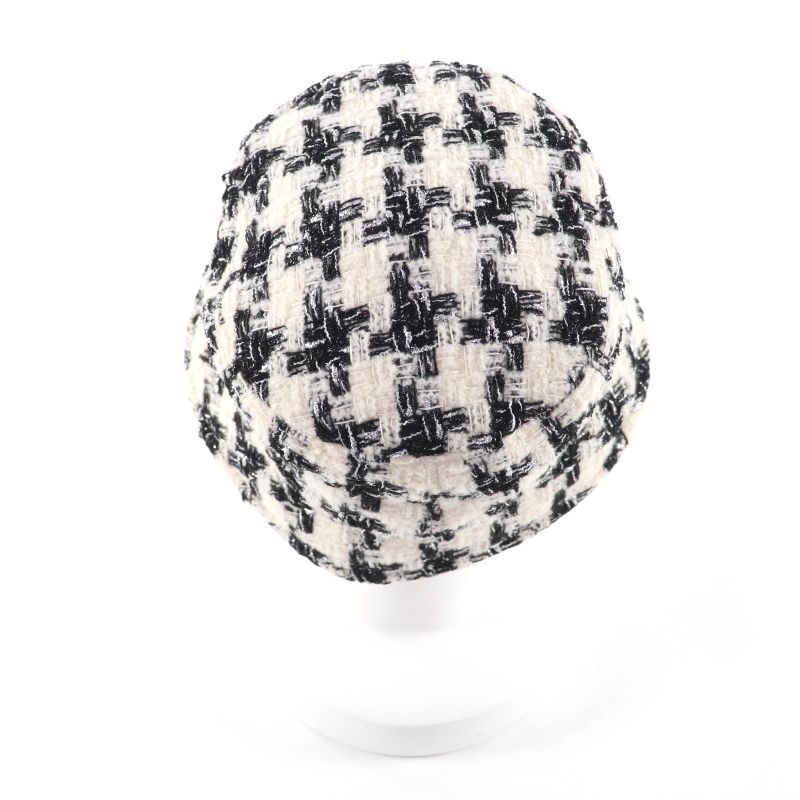 Chanel 20 AW B Coco Mark Plated Staggered Pattern Lame Tweed Hat White Black — view 3