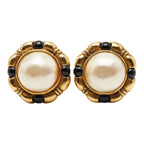 Chanel Vintage Pearl Gold Plated — view 3