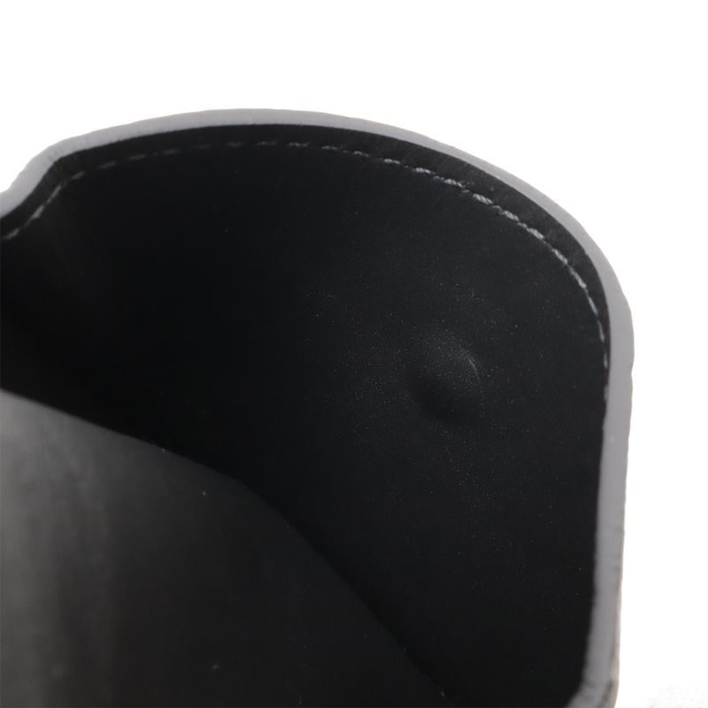 Louis Vuitton Utility Crossbody Bag 2-Way Clutch Leather Black — view 8