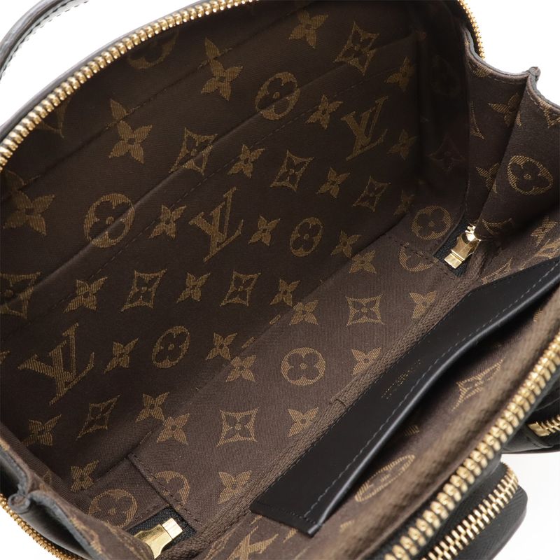 Louis Vuitton Utility Crossbody Bag 2-Way Clutch Leather Black — view 6