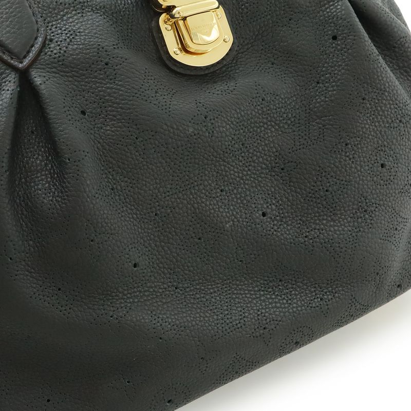 Louis Vuitton Monogram Mahina Sealth PM Tote Noir Black — view 9