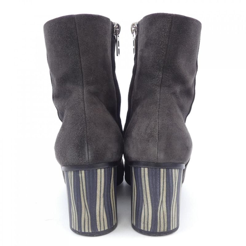 Hermes Velvet Grey Boots — view 5