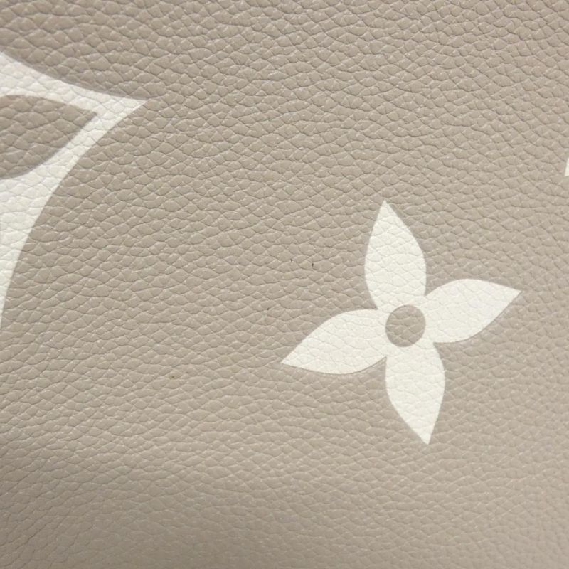 Louis Vuitton Bicolor Monogram Empreinte On The Go MM Bag — view 5