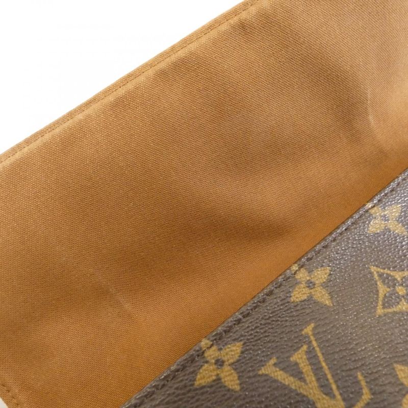 Louis Vuitton Monogram Marel Shoulder Bag — view 9