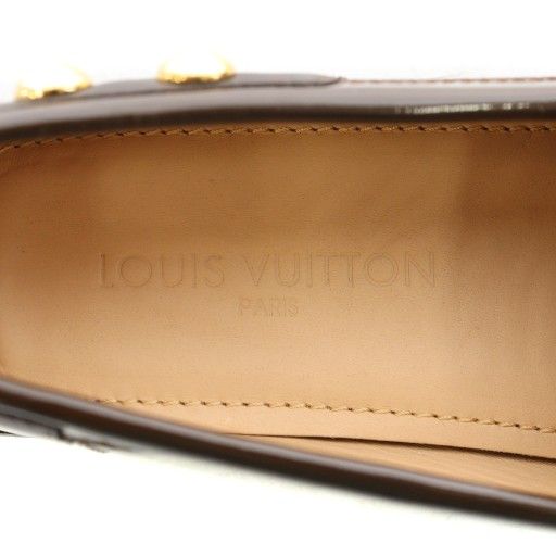 Louis Vuitton Driving Shoes Loafers Moccasins Gold Hardware Buckle Design — view 4