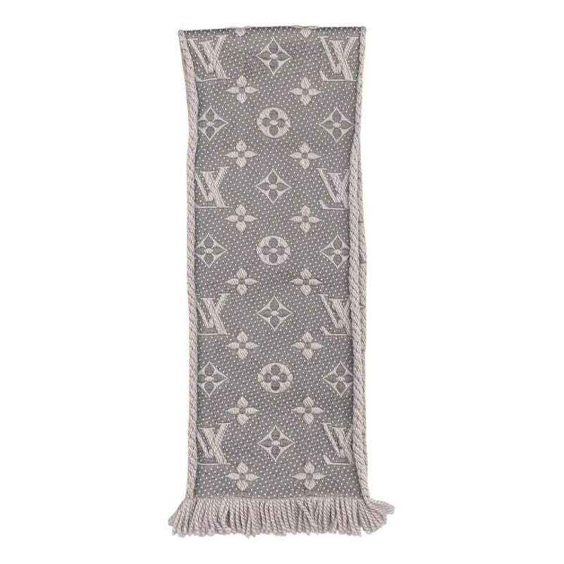 Louis Vuitton Scarf Echarpe Logomania Monogram Wool Silk Gripe Lou Grey — view 5