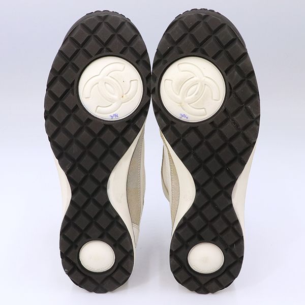 Chanel Low Cut Sneakers Leather White Gray Size 35 — view 7