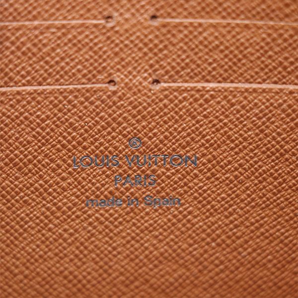 Louis Vuitton Monogram Zippy Wallet Long — view 9