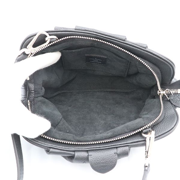 Louis Vuitton Noir Black Mahina Leather Scala Mini Shoulder Bag — view 6