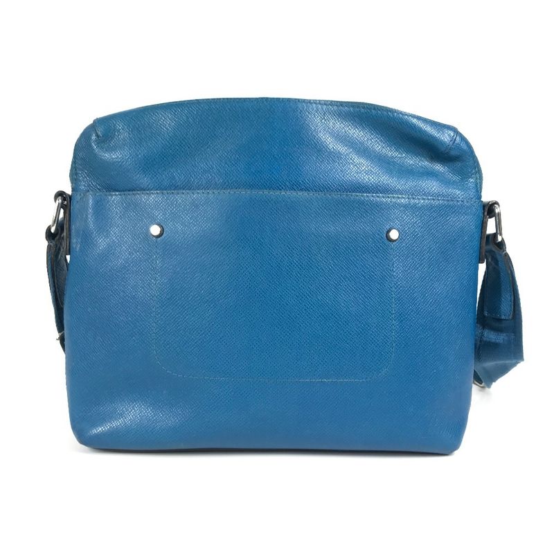 Louis Vuitton Shoulder Bag Grigori Messenger PM Taiga Leather Blue — view 2
