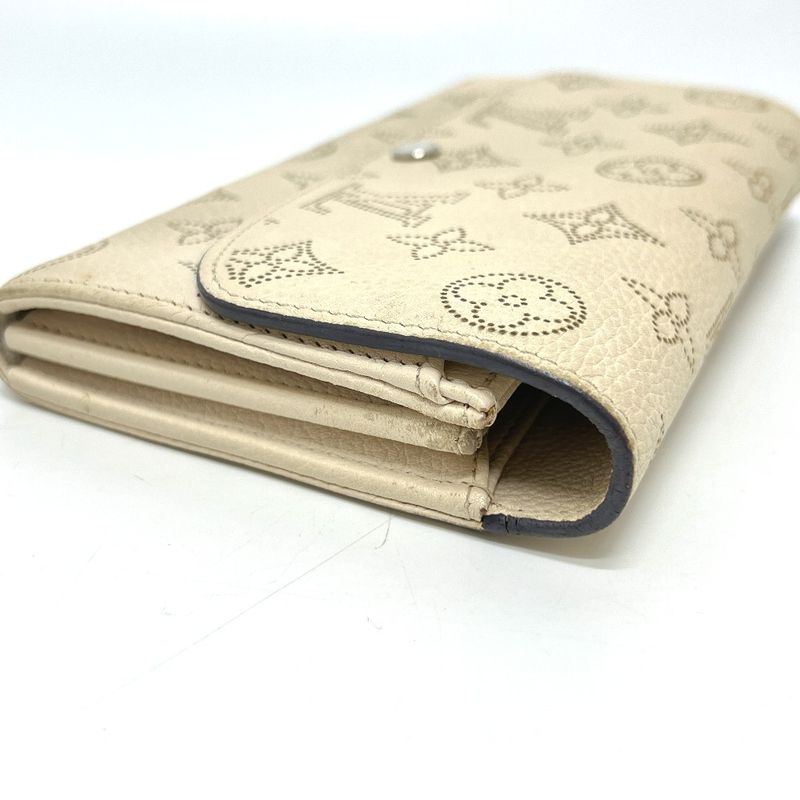 Louis Vuitton Portefeuille Iris Monogram Mahina Leather Ivory White — view 5
