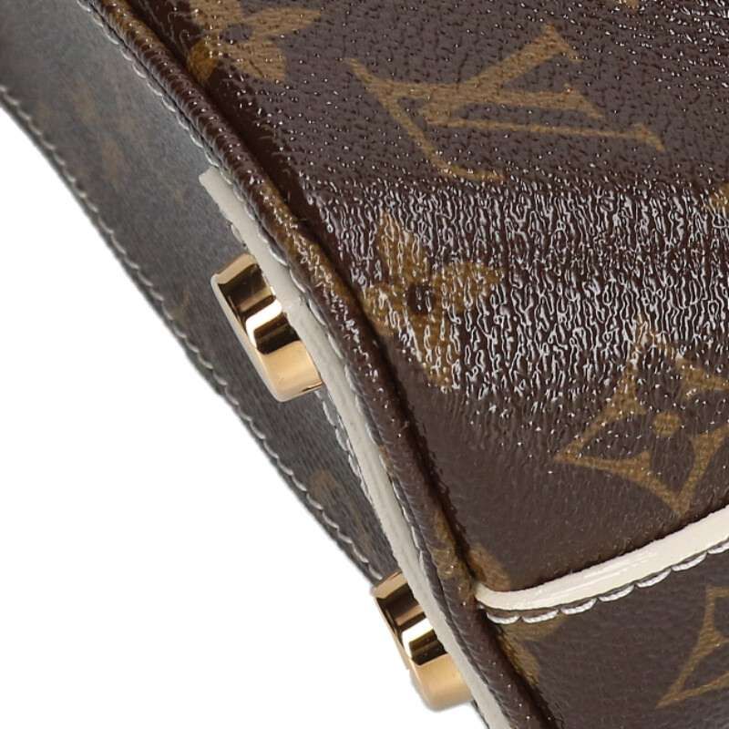 Louis Vuitton Lock-It BB Monogram Shiny Handbag — view 4