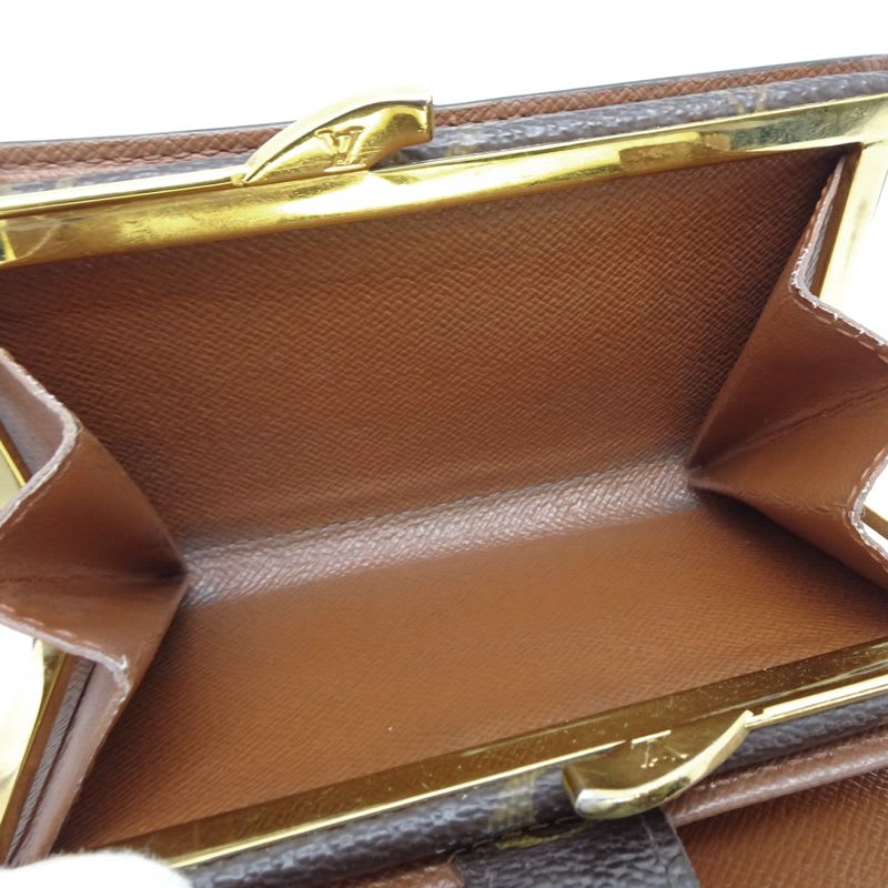 Louis Vuitton Bifold Wallet — view 8
