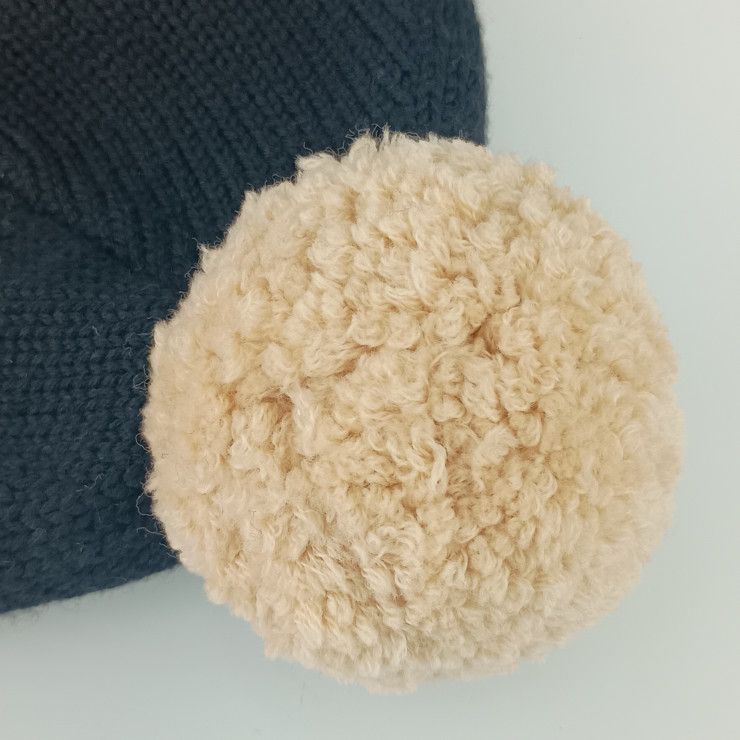 Louis Vuitton Cap Bonnet Morning Lamb Beanie Black Beige 100% Wool — view 5