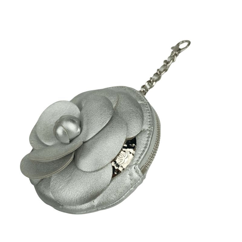 Chanel Coin Case Camellia Zip Purse Ap2125 Silver Lambskin — view 2