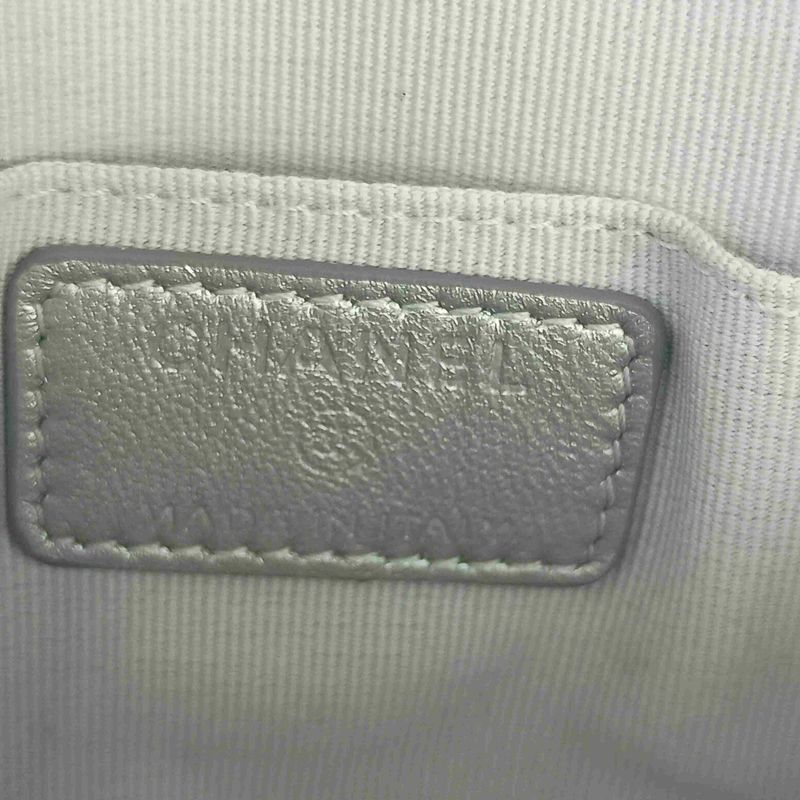 Chanel Coin Case Camellia Zip Purse Ap2125 Silver Lambskin — view 9
